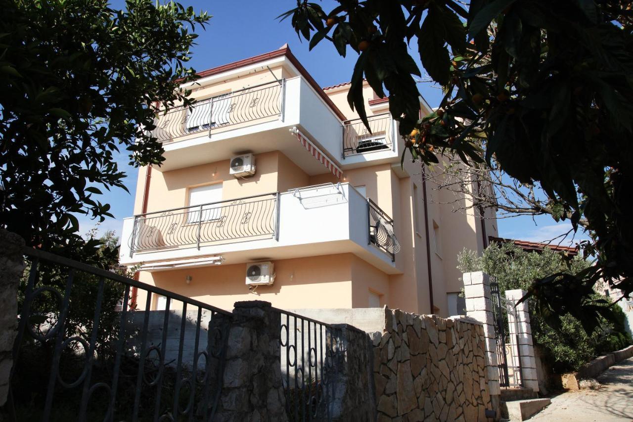 Apartmani Petra Trogir Exterior photo