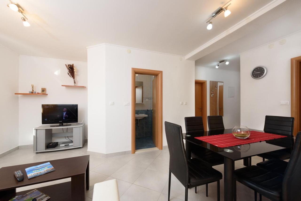 Apartmani Petra Trogir Exterior photo