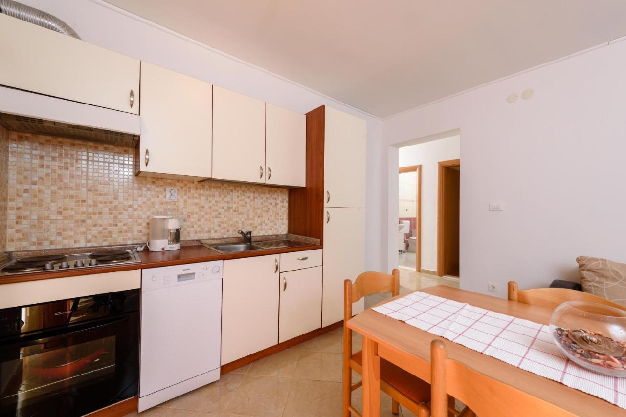 Apartmani Petra Trogir Exterior photo
